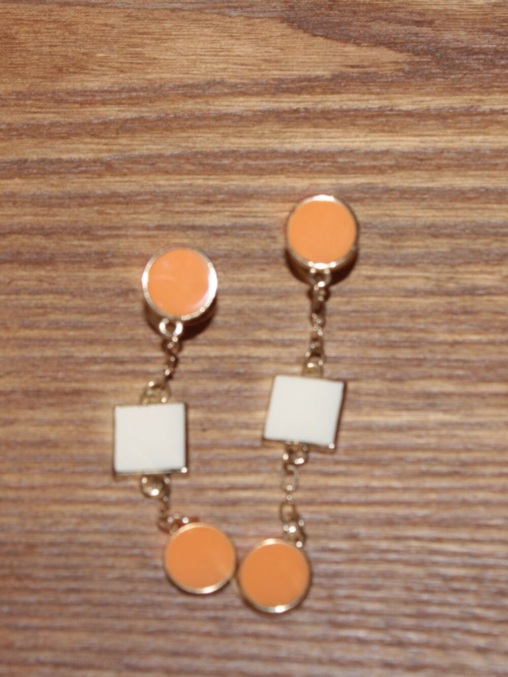 Tory Burch Numa Tag Linear Drop Earrings